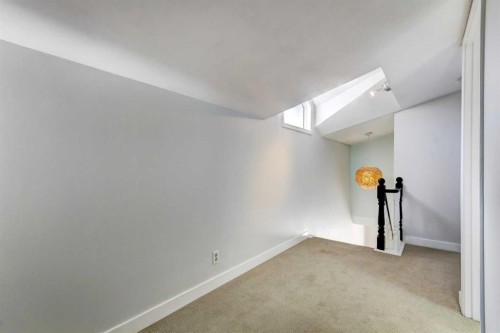 3-1921 5 Street Sw, Calgary, AB - Indoor