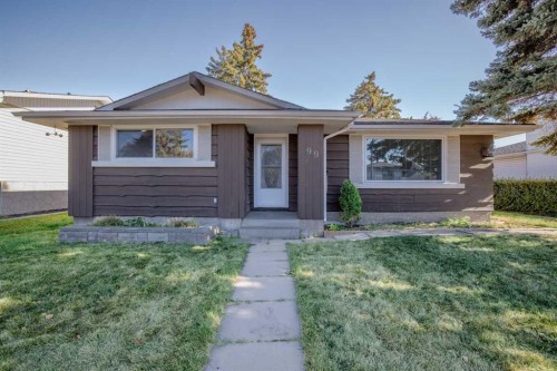 99 Mardale Crescent Ne, Calgary, AB - Outdoor With Facade
