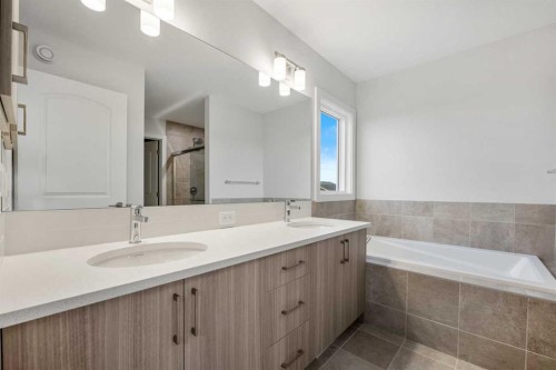 96 Amblefield Grove Nw, Calgary, AB - Indoor Photo Showing Bathroom