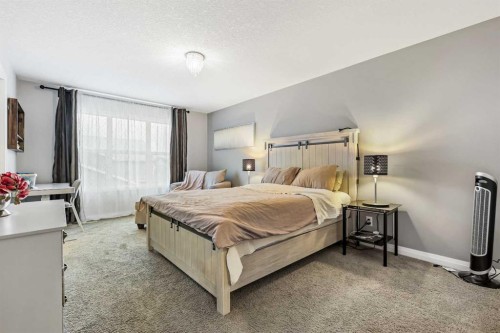 154 Masters Point Se, Calgary, AB - Indoor Photo Showing Bedroom