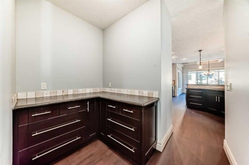 38 Aspen Meadows Park Sw, Calgary, AB - Indoor Photo Showing Other Room