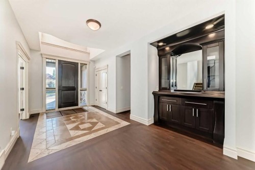 38 Aspen Meadows Park Sw, Calgary, AB - Indoor Photo Showing Other Room