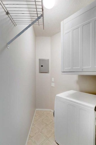 1209-2280 68 Street Ne, Calgary, AB - Indoor Photo Showing Laundry Room