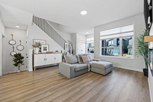 511 Wolf Creek Way Se, Calgary, AB - Indoor Photo Showing Living Room
