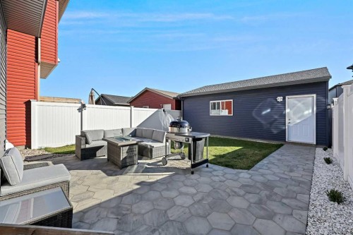 511 Wolf Creek Way Se, Calgary, AB - Outdoor With Exterior