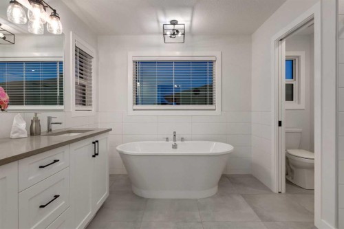 108 Harmony Circle, Rural Rocky View County, AB - Indoor Photo Showing Bathroom