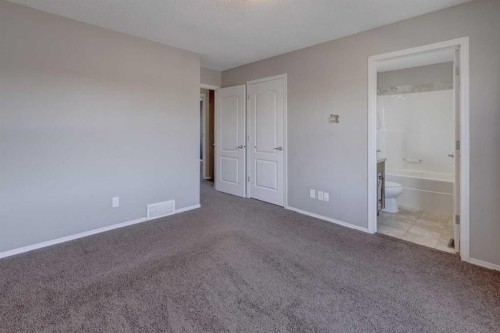 136 Evansborough Way Nw, Calgary, AB - Indoor Photo Showing Other Room