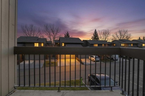 523-860 Midridge Drive Se, Calgary, AB - Outdoor With Balcony
