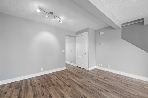128 Castlegreen Close Ne, Calgary, AB - Indoor Photo Showing Other Room