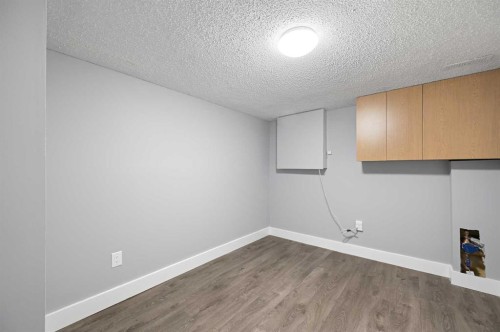 128 Castlegreen Close Ne, Calgary, AB - Indoor Photo Showing Other Room