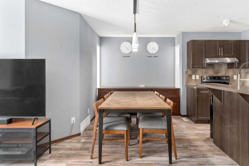 210 Cranberry Place Se, Calgary, AB - Indoor