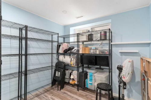 210 Cranberry Place Se, Calgary, AB - Indoor Photo Showing Other Room