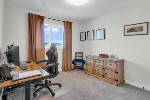 374 Sundown Road, Cochrane, AB - Indoor Photo Showing Office