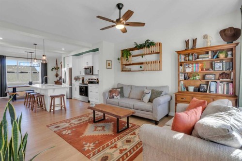 374 Sundown Road, Cochrane, AB - Indoor Photo Showing Living Room