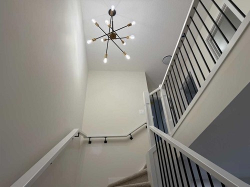 334 Sundown Road, Cochrane, AB - Indoor Photo Showing Other Room