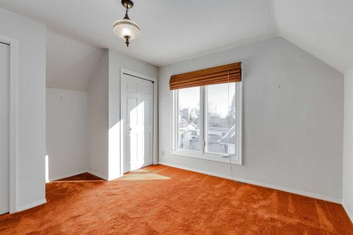 2114 20 Avenue, Didsbury, AB - Indoor Photo Showing Other Room
