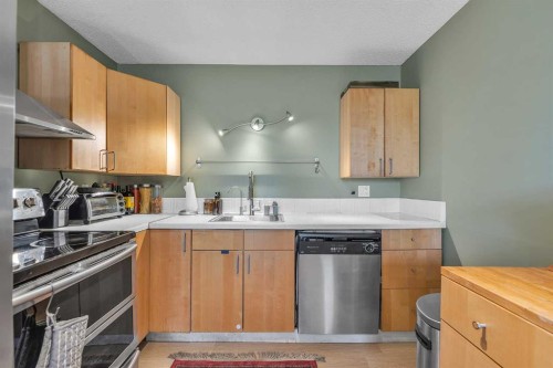 232 Abadan Place Ne, Calgary, AB - Indoor Photo Showing Kitchen