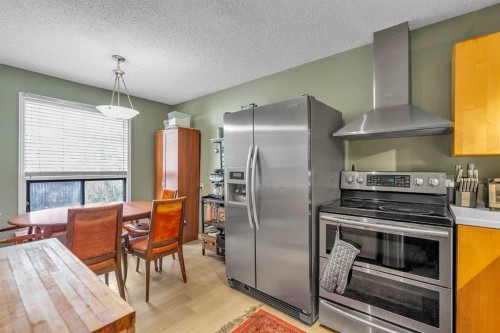 232 Abadan Place Ne, Calgary, AB - Indoor Photo Showing Kitchen