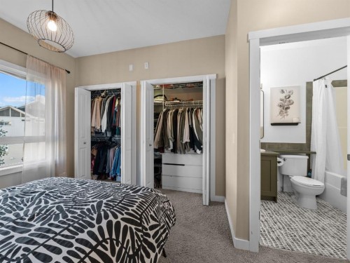90 Skyview Ranch Gardens Ne, Calgary, AB - Indoor Photo Showing Bedroom