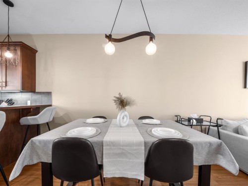 90 Skyview Ranch Gardens Ne, Calgary, AB - Indoor Photo Showing Dining Room