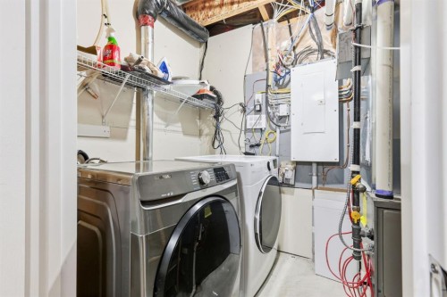 93 Auburn Meadows View Se, Calgary, AB - Indoor Photo Showing Laundry Room