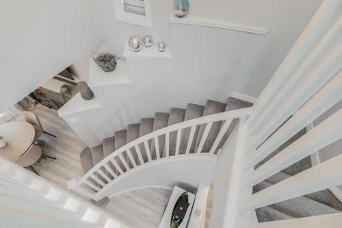 1037 Chinook Gate Heath Sw, Airdrie, AB - Indoor Photo Showing Other Room