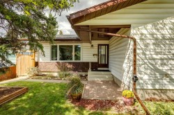 5023 Nemiskam Road NW Calgary, AB T2K 2P8