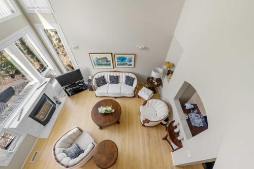 23 Valley Ponds Way Nw, Calgary, AB - Indoor Photo Showing Other Room