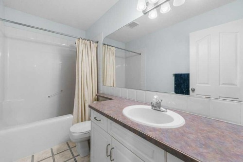 23 Valley Ponds Way Nw, Calgary, AB - Indoor Photo Showing Bathroom