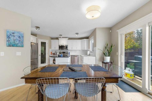 23 Valley Ponds Way Nw, Calgary, AB - Indoor Photo Showing Dining Room