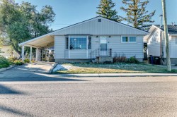2137 20 Avenue  Didsbury, AB T0M 0W0