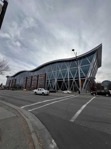 1702 12 Street Nw, Calgary, AB 