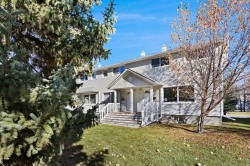 571 Killarney Glen Court SW Calgary, AB T3E 7H4