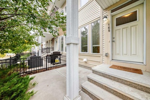 165 Auburn Meadows Walk SE Calgary, AB T3M 2E7