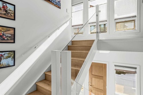 501H-3000 Stewart Creek Drive, Canmore, AB - Indoor Photo Showing Other Room