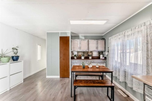 11-649 Main Street North, Airdrie, AB 