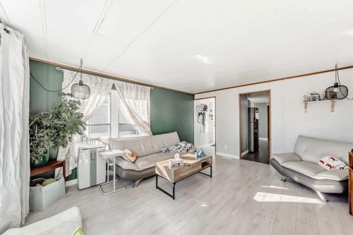 11-649 Main Street North, Airdrie, AB 