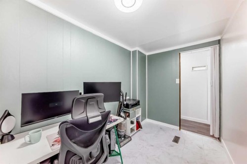 11-649 Main Street North, Airdrie, AB 