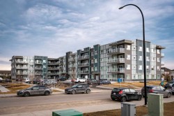 215-40 Carrington Plaza NW Calgary, AB T3P 1X7