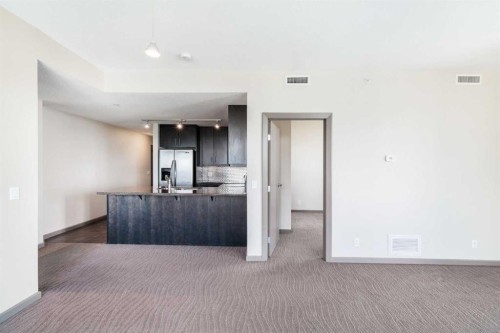 2010-210 15 Avenue Se, Calgary, AB - Indoor
