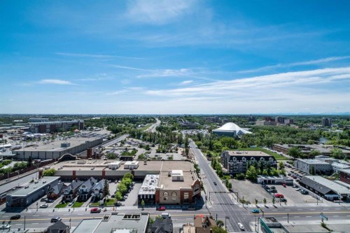 2010-210 15 Avenue Se, Calgary, AB - Outdoor With View