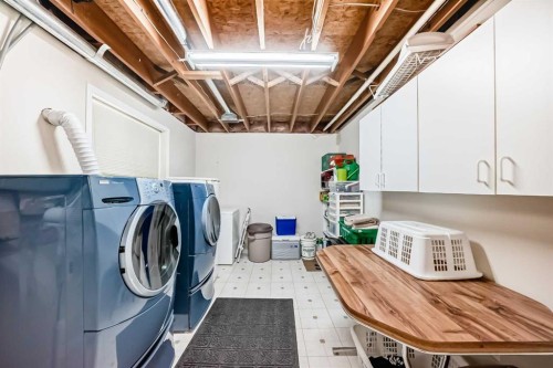 238 Citadel Hills Circle Nw, Calgary, AB - Indoor Photo Showing Laundry Room