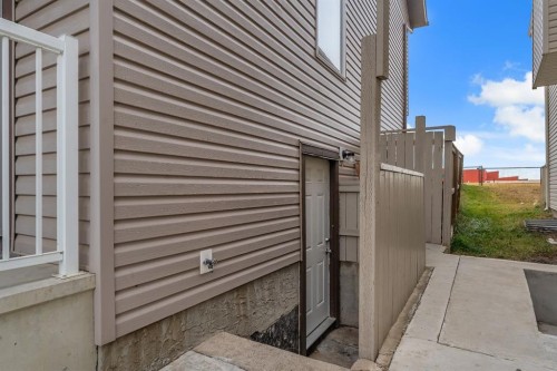 11 Saddlebrook Way Ne, Calgary, AB - Outdoor With Exterior