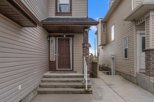 11 Saddlebrook Way Ne, Calgary, AB - Outdoor