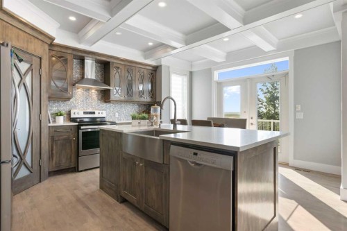 13003 Township Road 265, Rural Rocky View County, AB - Indoor Photo Showing Kitchen With Double Sink With Upgraded Kitchen
