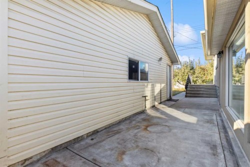 5307 7 Avenue Sw, Calgary, AB - Outdoor With Exterior