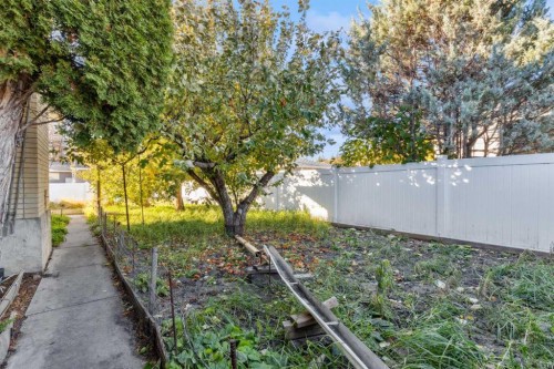 5307 7 Avenue Sw, Calgary, AB - Outdoor