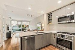 206-301 10 Street NW Calgary, AB T2N 1V5