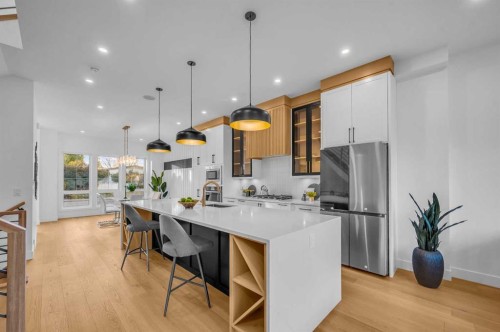 3404 2 Street Nw, Calgary, AB - Indoor Photo Showing Kitchen With Stainless Steel Kitchen With Upgraded Kitchen