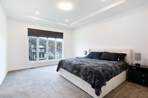 4628 15 Avenue Nw, Calgary, AB - Indoor Photo Showing Bedroom
